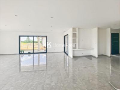For sale Montauban 5 rooms 140 m2 Tarn et garonne (82000) photo 1