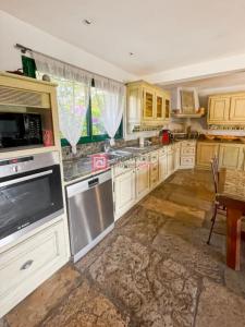 For sale Bassussarry 5 rooms 180 m2 Pyrenees atlantiques (64200) photo 3