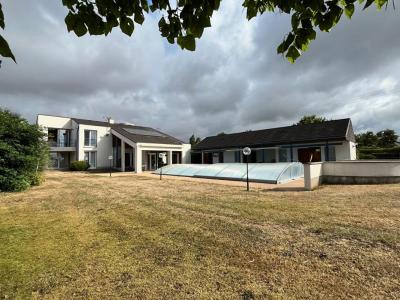 For sale Avermes 6 rooms 217 m2 Allier (03000) photo 1