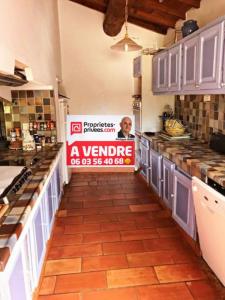 For sale Monteux 11 rooms 298 m2 Vaucluse (84170) photo 4