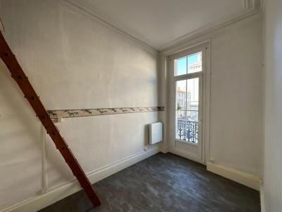 Acheter Immeuble Rochefort 486920 euros