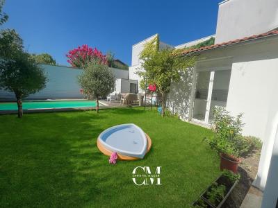 For sale Bordeaux 8 rooms 240 m2 Gironde (33200) photo 1