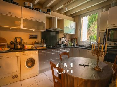 For sale Bordeaux 5 rooms 110 m2 Gironde (33000) photo 4