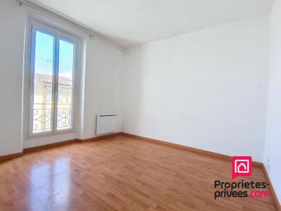 Louer Appartement Saint-maximin-la-sainte-baume 835 euros