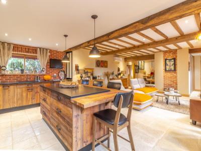 For sale Chabris 7 rooms 153 m2 Indre (36210) photo 3