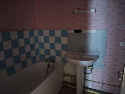 For sale Montbrison 3 rooms 62 m2 Loire (42600) photo 3