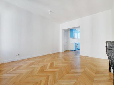 For sale Paris-6eme-arrondissement 4 rooms 69 m2 Paris (75006) photo 2