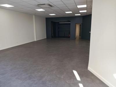 Annonce Location Commerce Castelnaudary 11