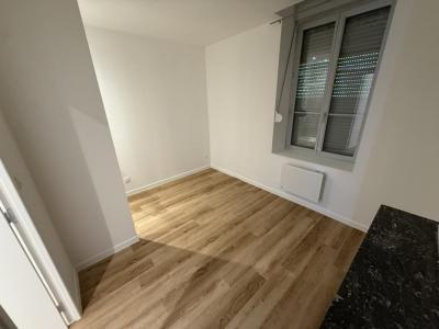 For rent Roanne 2 rooms 30 m2 Loire (42300) photo 3
