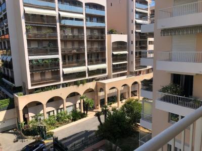 For rent Nice 1 room 29 m2 Alpes Maritimes (06000) photo 2