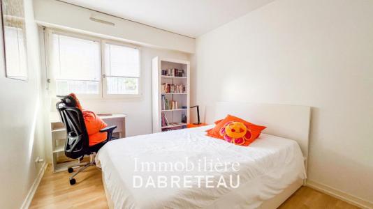 For sale Lyon-4eme-arrondissement 5 rooms 133 m2 Rhone (69004) photo 4