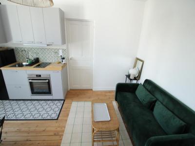For rent Reze 1 room 28 m2 Loire atlantique (44400) photo 1
