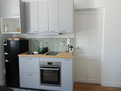 For rent Reze 1 room 28 m2 Loire atlantique (44400) photo 3