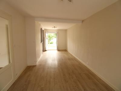 For rent Nantes 3 rooms 77 m2 Loire atlantique (44300) photo 2
