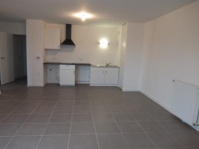 For rent Nantes 3 rooms 61 m2 Loire atlantique (44100) photo 2