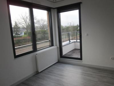 For rent Thouare-sur-loire 4 rooms 87 m2 Loire atlantique (44470) photo 3