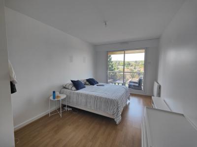 Louer Appartement Saint-germain-en-laye 2415 euros