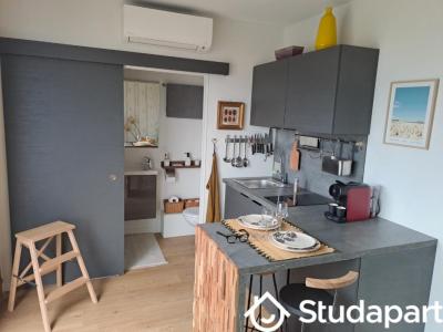 For rent Pessac 1 room 18 m2 Gironde (33600) photo 3