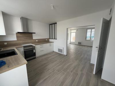For rent Talmont-saint-hilaire 3 rooms 78 m2 Vendee (85440) photo 1