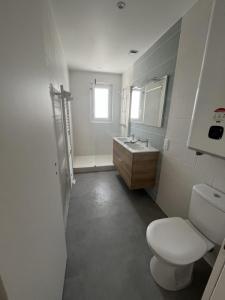 For rent Talmont-saint-hilaire 3 rooms 78 m2 Vendee (85440) photo 3