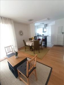 For rent Issy-les-moulineaux 2 rooms 46 m2 Hauts de Seine (92130) photo 1