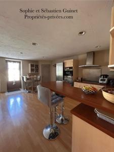 For sale Nalliers 6 rooms 181 m2 Vendee (85370) photo 2