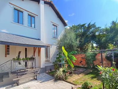 For sale Champigny-sur-marne 4 rooms 85 m2 Val de Marne (94500) photo 0