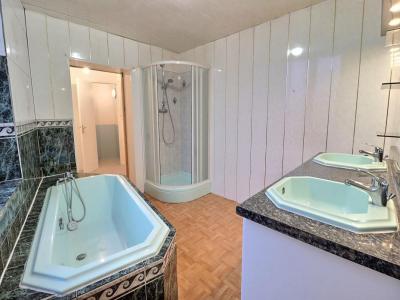 Acheter Immeuble 752 m2 Givet