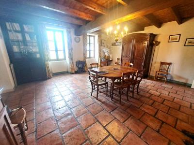 For sale Aubeville VAL-DES-VIGNES 6 rooms 161 m2 Charente (16250) photo 3