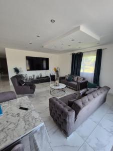 For sale Plainoiseau 7 rooms 160 m2 Jura (39210) photo 4