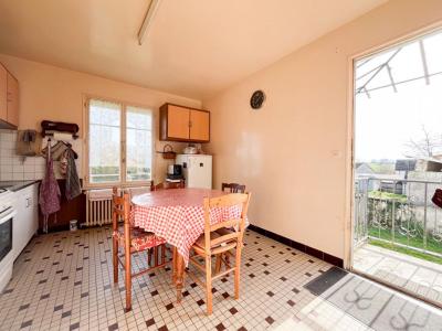 For sale Jeu-maloches 5 rooms 85 m2 Indre (36240) photo 1