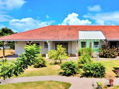 For sale Francois 2 rooms 44 m2 Martinique (97240) photo 0