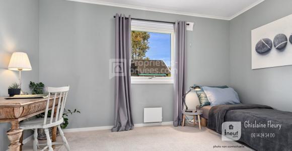 For sale Vannes 5 rooms 83 m2 Morbihan (56000) photo 2