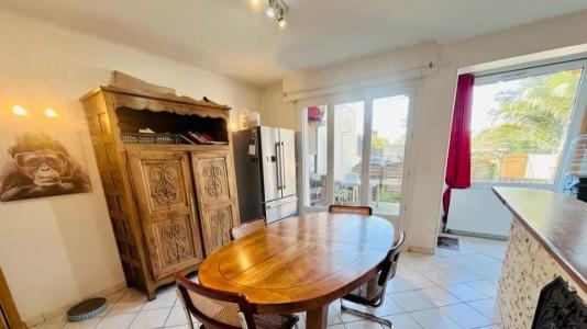 For sale PROCHE CENTRE 5 rooms 123 m2 Cotes d'armor (22300) photo 4