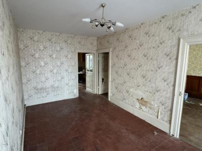 For sale BOURG 6 rooms 115 m2 Cher (18200) photo 4