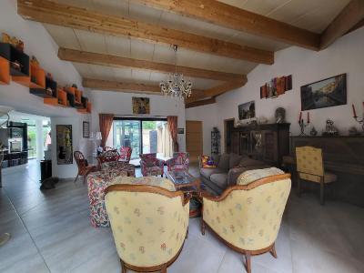 For sale 10 rooms 269 m2 Charente maritime (17400) photo 3