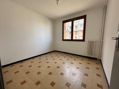 Acheter Appartement  670 euros