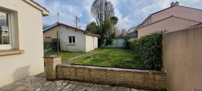 For sale Reze 5 rooms 95 m2 Loire atlantique (44400) photo 1