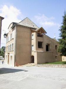 Annonce Location 3 pices Appartement Rieupeyroux 12