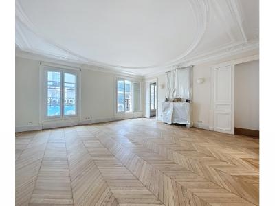 For rent Paris-8eme-arrondissement 5 rooms 192 m2 Paris (75008) photo 2