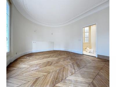 For rent Paris-8eme-arrondissement 5 rooms 192 m2 Paris (75008) photo 4