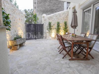 Acheter Maison 184 m2 Uzes