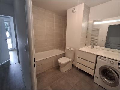 For rent Toulouse 3 rooms 65 m2 Haute garonne (31100) photo 3