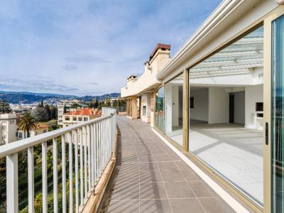 For sale Nice 5 rooms 213 m2 Alpes Maritimes (06000) photo 3