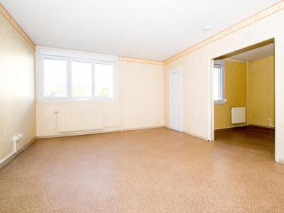 For rent Creusot 3 rooms 65 m2 Saone et loire (71200) photo 1