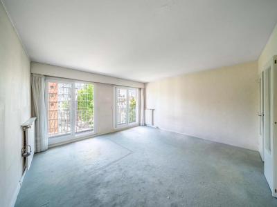 For sale Paris-15eme-arrondissement 5 rooms 115 m2 Paris (75015) photo 3
