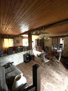 For sale Chateau-l'eveque 7 rooms 220 m2 Dordogne (24460) photo 2