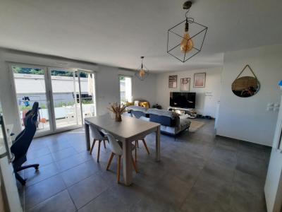 Louer Appartement 85 m2 Sassenage