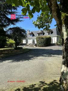 For sale Chateaubriant 10 rooms 280 m2 Loire atlantique (44110) photo 0