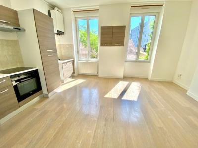 For rent Villeurbanne 1 room 32 m2 Rhone (69100) photo 0